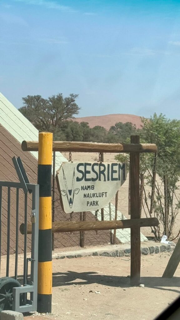 Namibia — Deadvlei: piękne zdjęcie kontra pustynny upał.