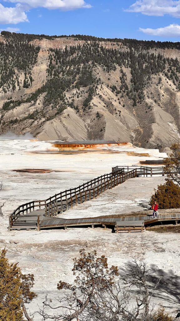 Stany Zjednoczone — Yellowstone: zmiana planu i czekanie na otwarcie.